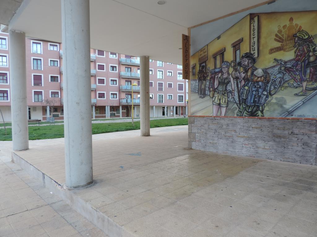 לאון Albergue Santo Tomas De Canterbury מראה חיצוני תמונה