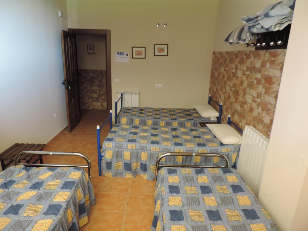 לאון Albergue Santo Tomas De Canterbury מראה חיצוני תמונה