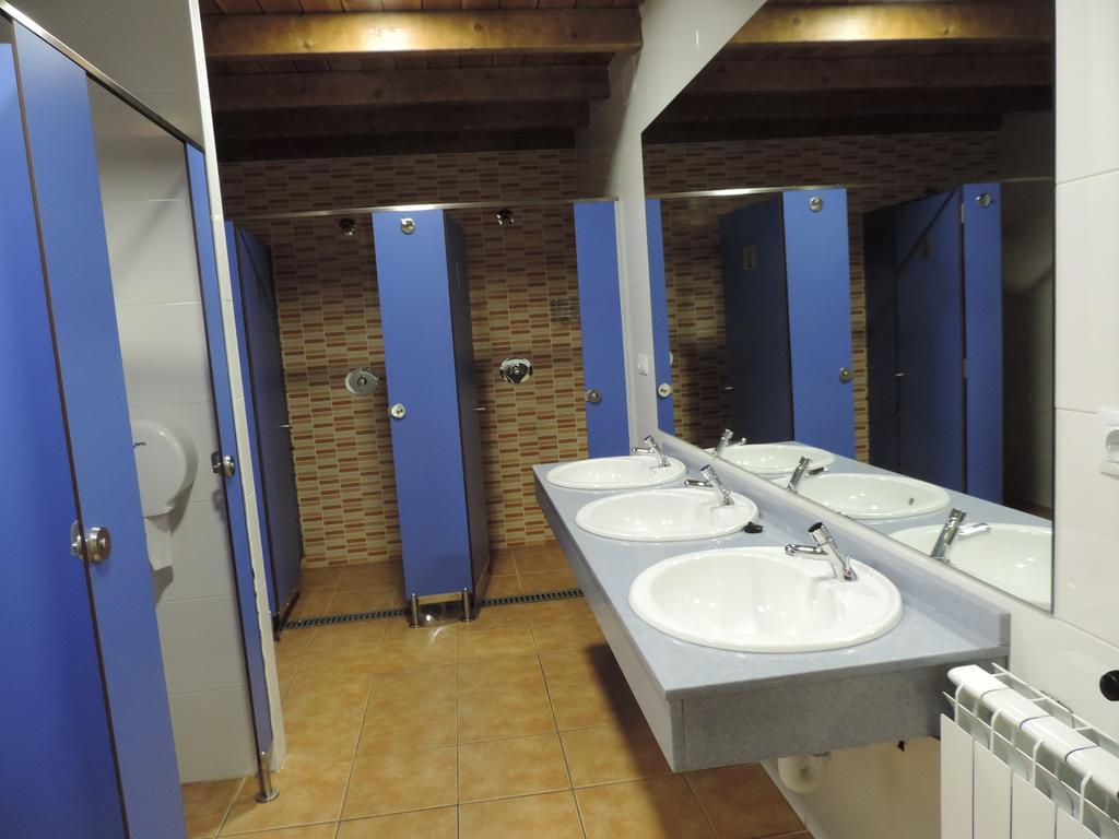 לאון Albergue Santo Tomas De Canterbury מראה חיצוני תמונה