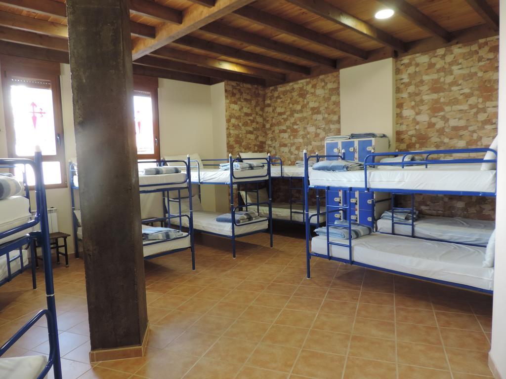 לאון Albergue Santo Tomas De Canterbury מראה חיצוני תמונה