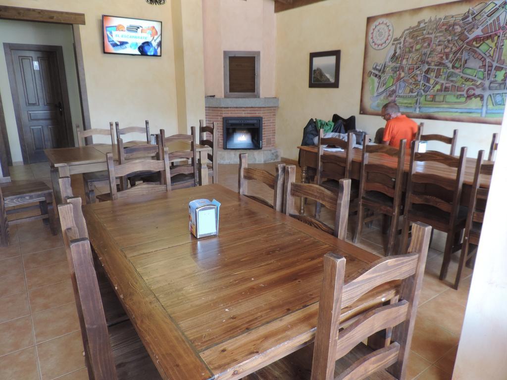 לאון Albergue Santo Tomas De Canterbury מראה חיצוני תמונה
